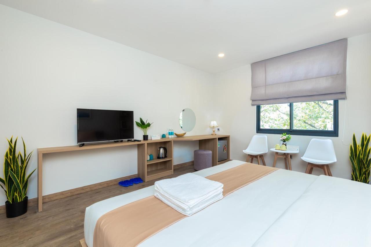 Cozrum Lux Hotel Ho Chi Minh-stad Buitenkant foto