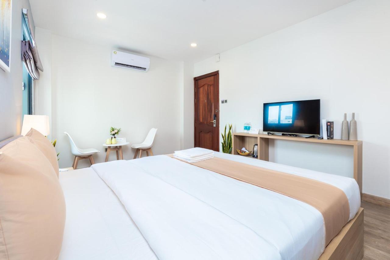 Cozrum Lux Hotel Ho Chi Minh-stad Buitenkant foto