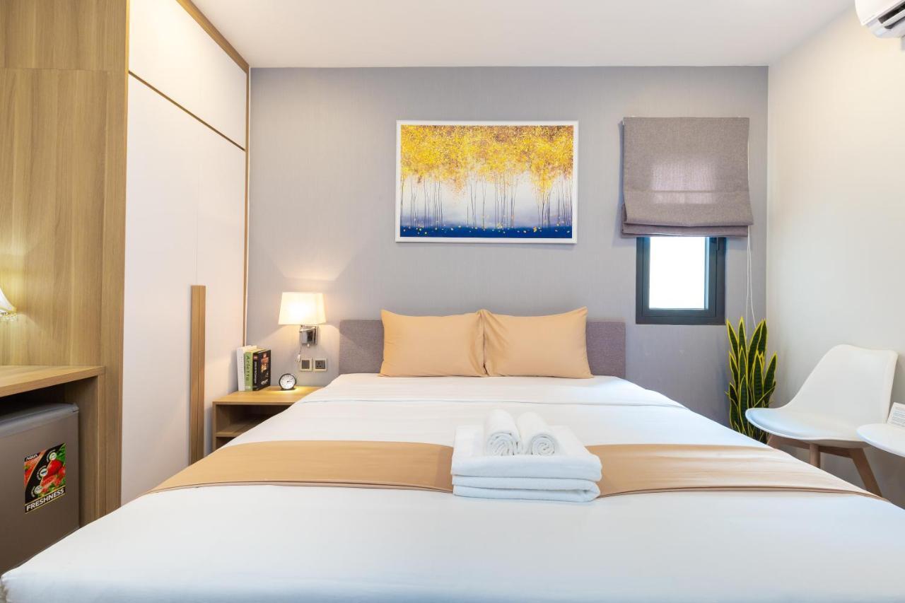 Cozrum Lux Hotel Ho Chi Minh-stad Buitenkant foto